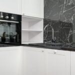Clean Oven Before Moving Out Reddit: Easy Steps