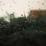 Condensation on Windows Reddit: Causes & Solutions