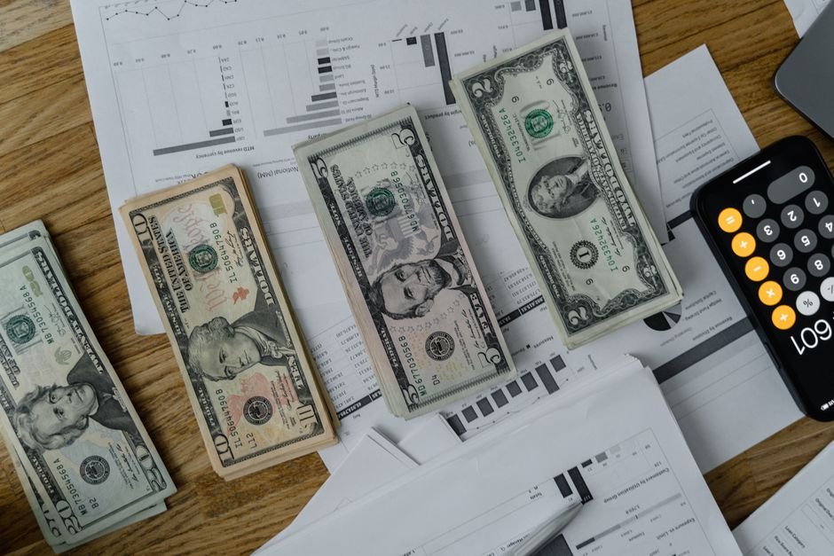 Do Tenants Have to Pay for Professional Cleaning? 1 Featured image