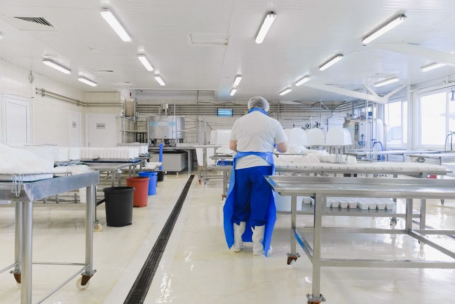 Industrial Cleaning Services: How-To Guide 7 Featured image