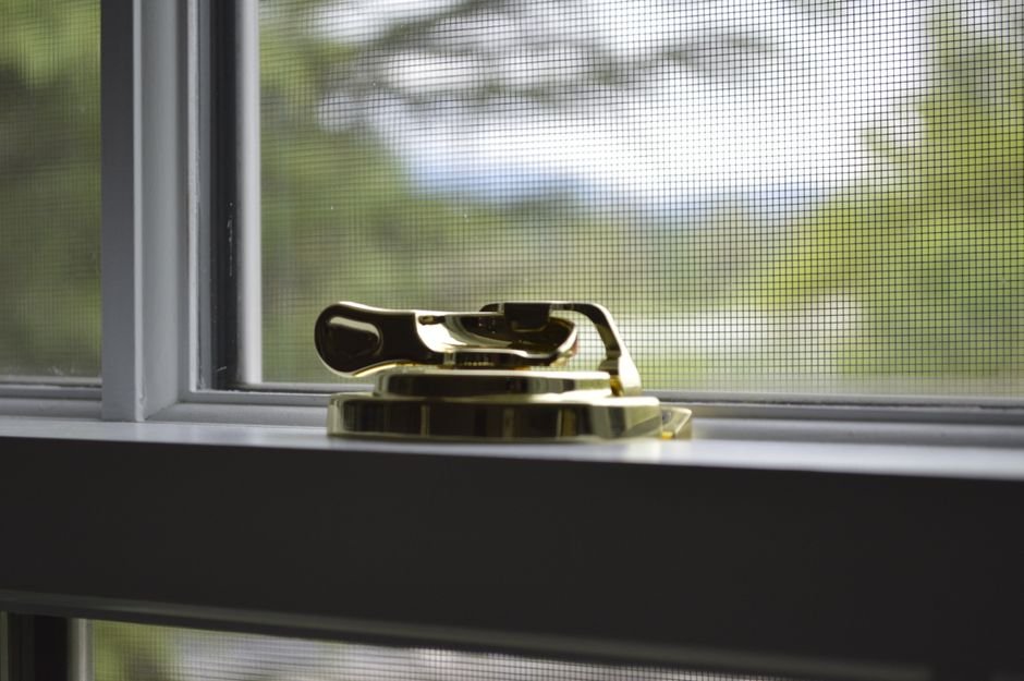 Internal Window Cleaning Reddit: Expert Tips & Tricks 10 Featured image