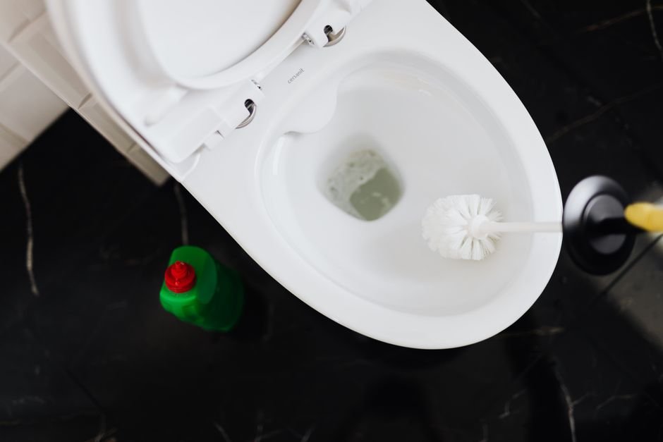 Landlord Bathroom Cleaning Checklist Glenrothes Guide 1 Featured image