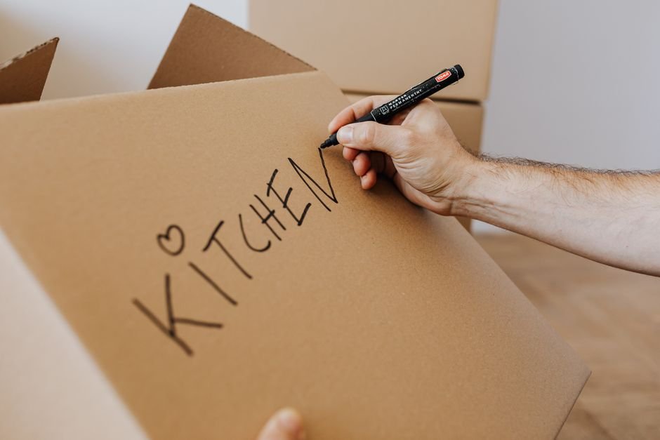Move Out Cleaning Edinburgh: Your Guide to a Spotless Move 9 Featured image