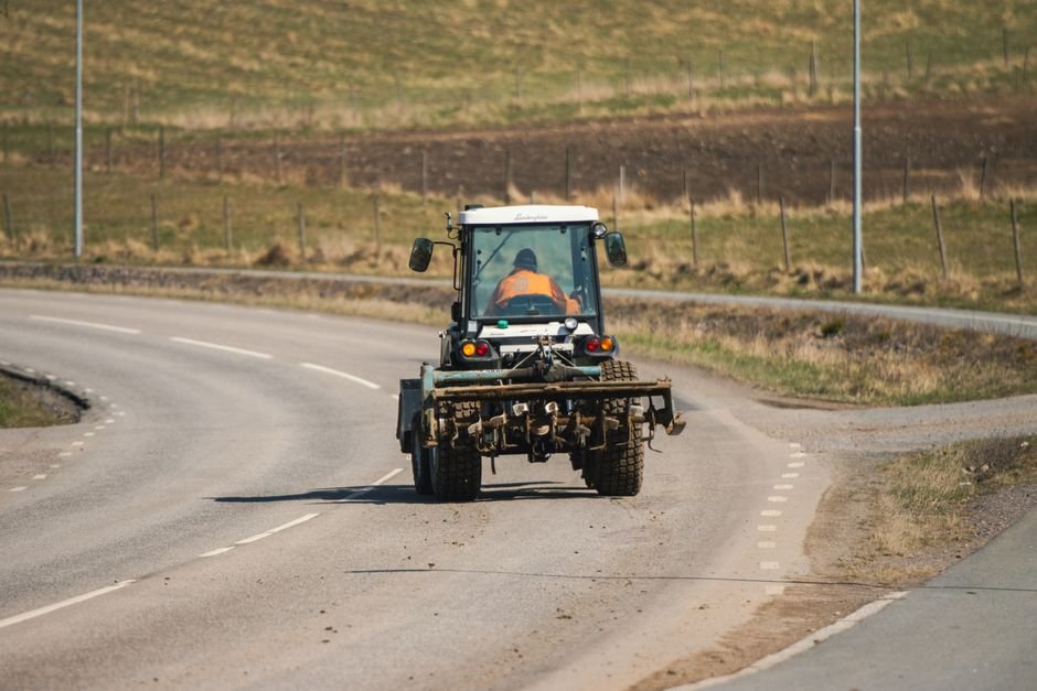 Road Sweeper Hire Glenrothes: How to Do It Right 11 Featured image