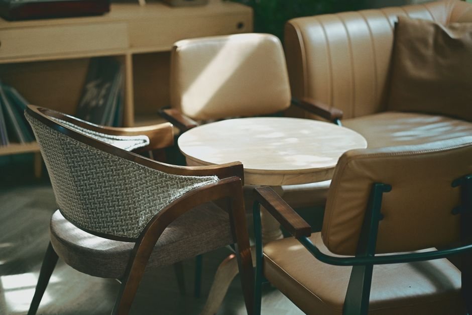Upholstery Cleaning Glenrothes: DIY Guide 4 Featured image